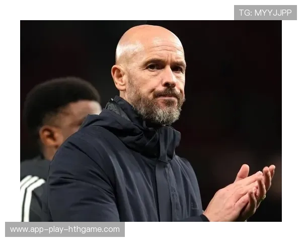 滕哈格走人，勒沃库森9打11依旧豪取德甲首胜3-1，勒沃库森球队